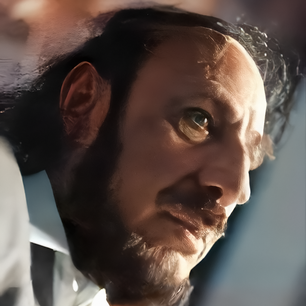 Portrait of Max Bueno Mesquita.